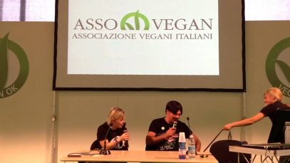VEGANOK EXPO 2012 Bologna “Gatto Panceri”